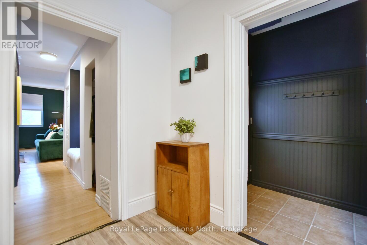 260 Cedar Street, Collingwood, Ontario  L9Y 3A8 - Photo 6 - S12771348