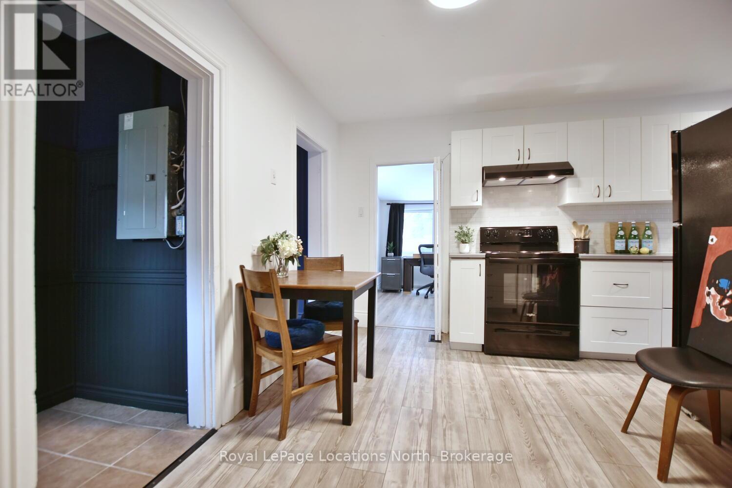 260 Cedar Street, Collingwood, Ontario  L9Y 3A8 - Photo 7 - S12771348