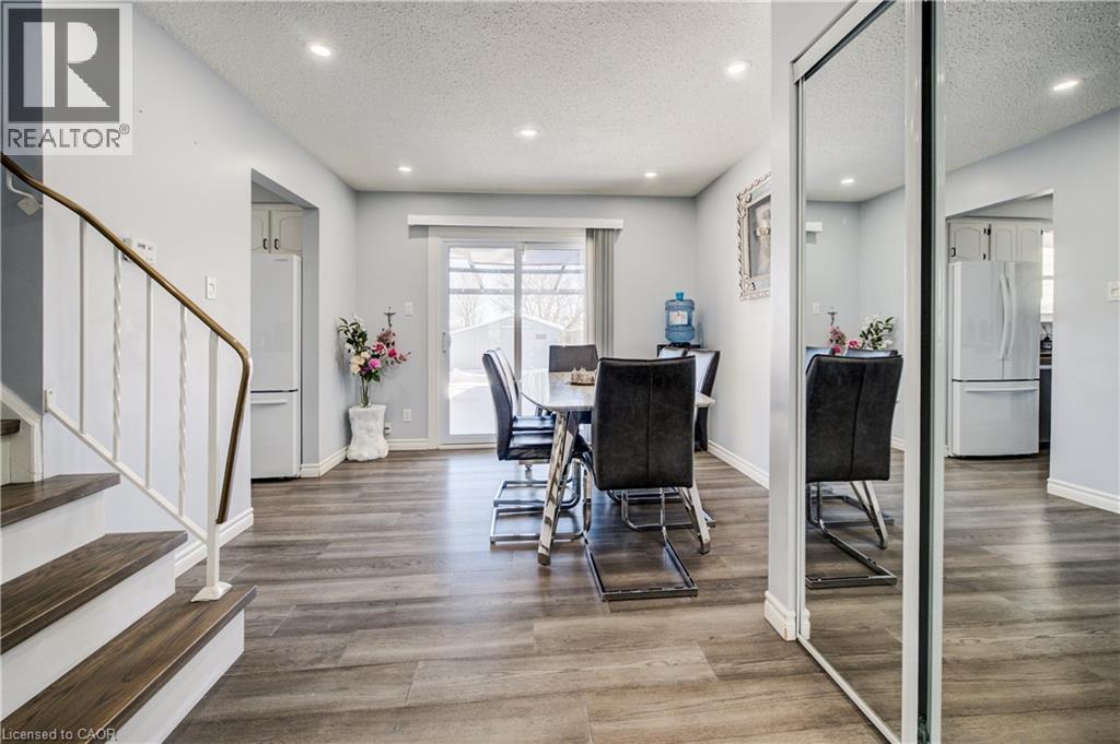 52 Uxbridge Crescent, Kitchener, Ontario  N2E 2P8 - Photo 7 - 40803833