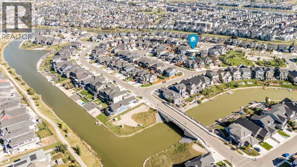 1621 Bayside Green Sw, Airdrie, Alberta  T4B 5E8 - Photo 48 - A2284313