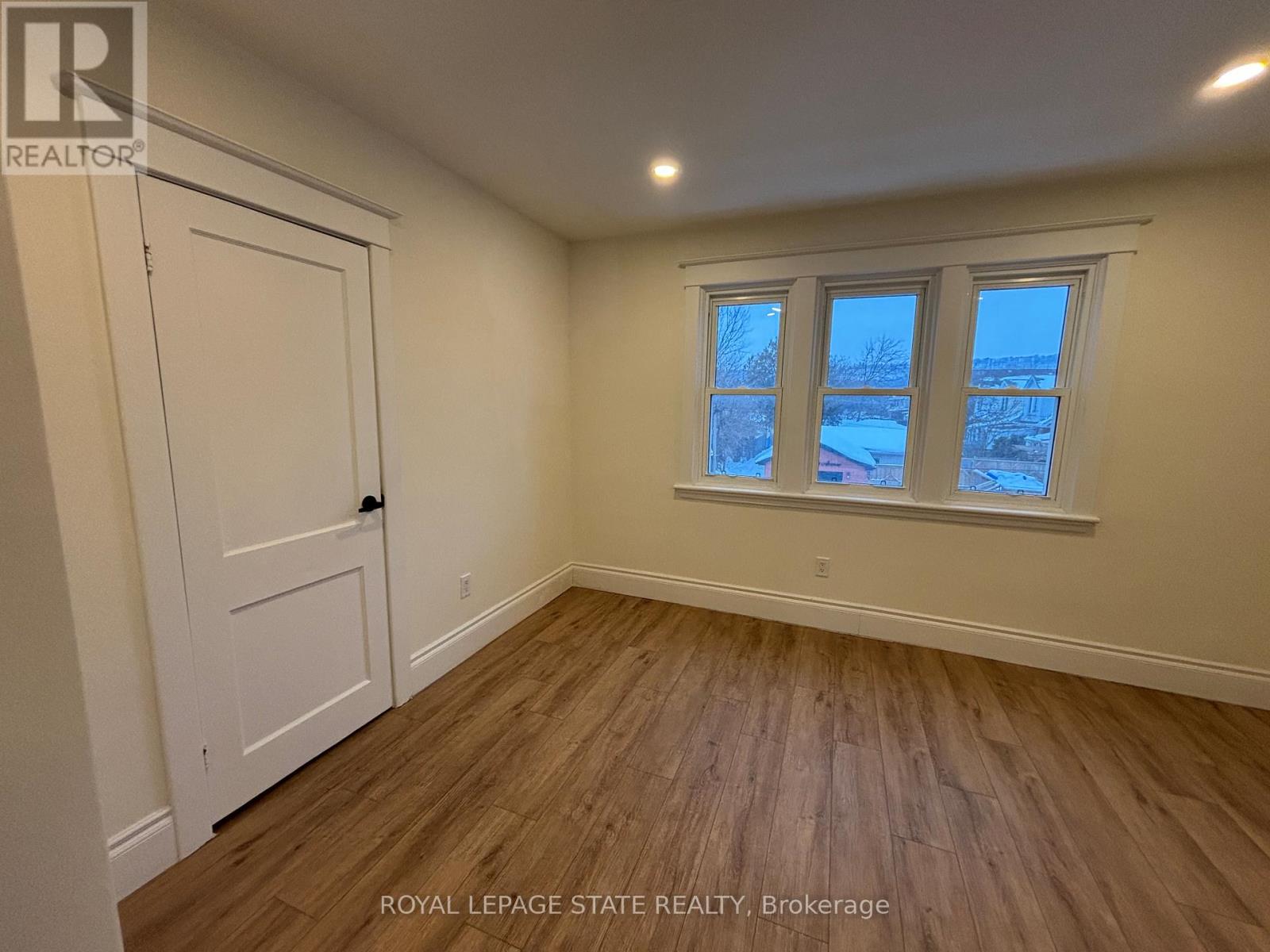 Upper - 69 Roxborough Avenue, Hamilton, Ontario  L8L 1Y2 - Photo 19 - X12768988