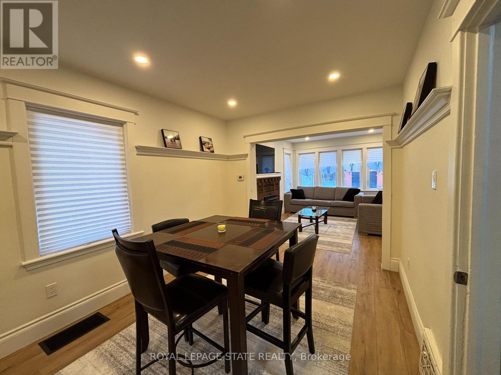 Upper - 69 Roxborough Avenue, Hamilton, Ontario  L8L 1Y2 - Photo 13 - X12768988