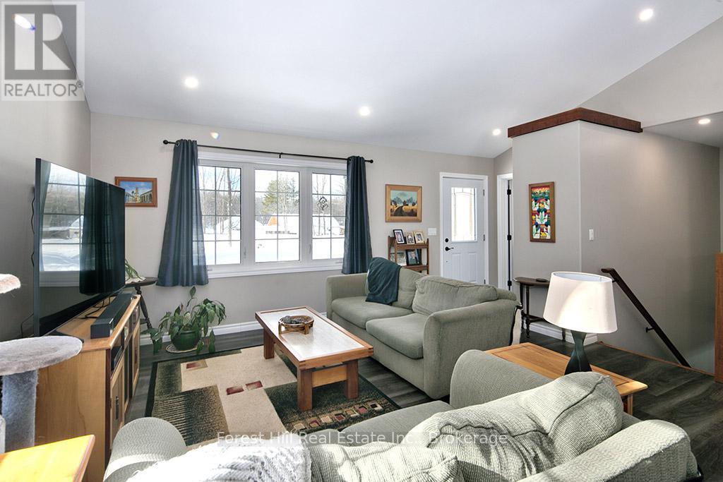 634341 Artemesia Glenelg Townline, Grey Highlands, Ontario  N0C 1H0 - Photo 9 - X12771362