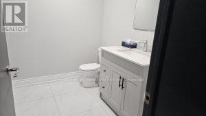 166 Division Street, Oshawa (O'neill), Ontario  L1G 5M3 - Photo 5 - E12771238