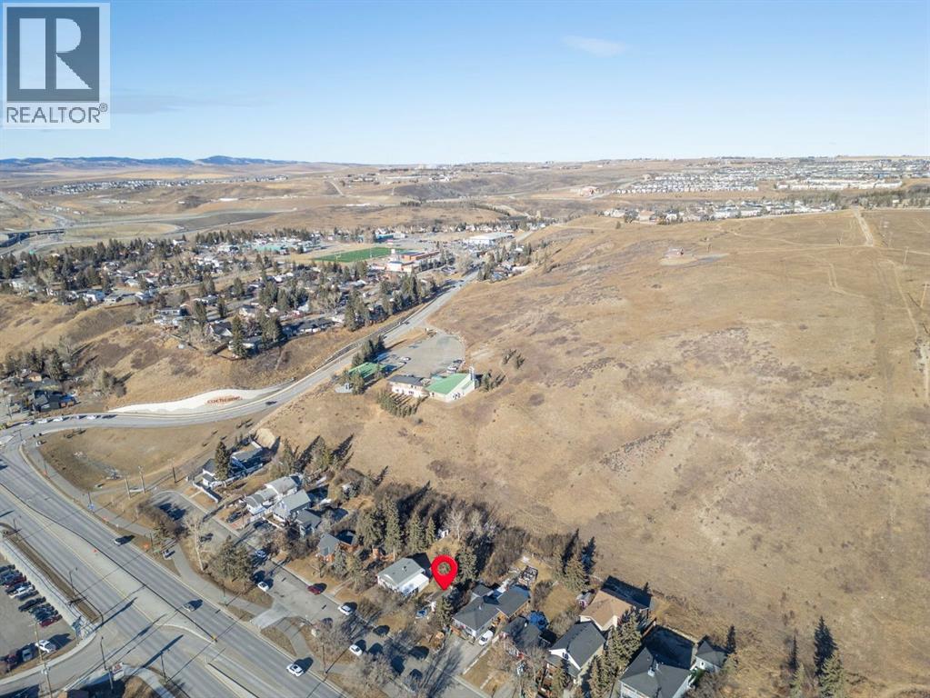 328 Third Street W, Cochrane, Alberta  T4C 1Z6 - Photo 8 - A2280545