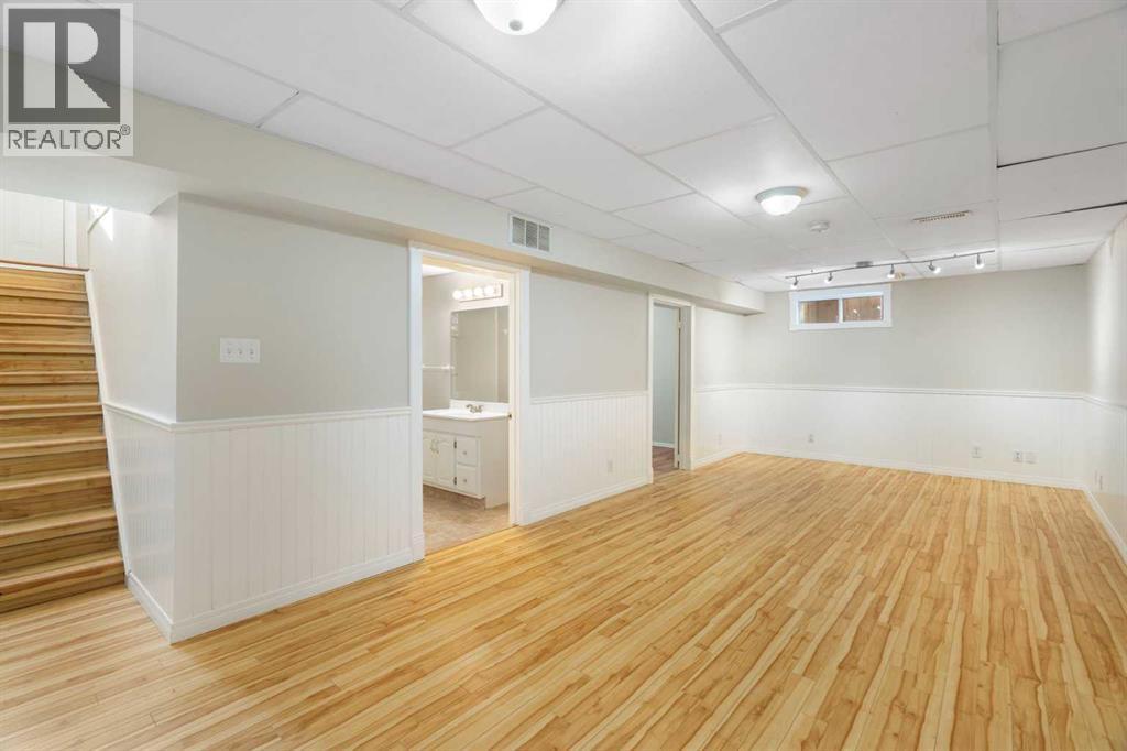 19 Carmangay Crescent Nw, Calgary, Alberta  T2L 0S8 - Photo 19 - A2284236