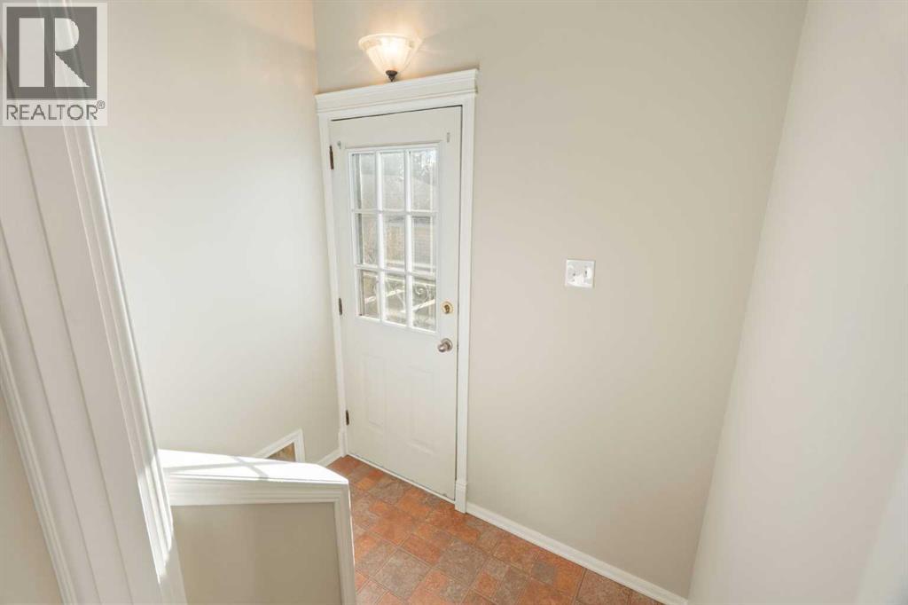 19 Carmangay Crescent Nw, Calgary, Alberta  T2L 0S8 - Photo 18 - A2284236