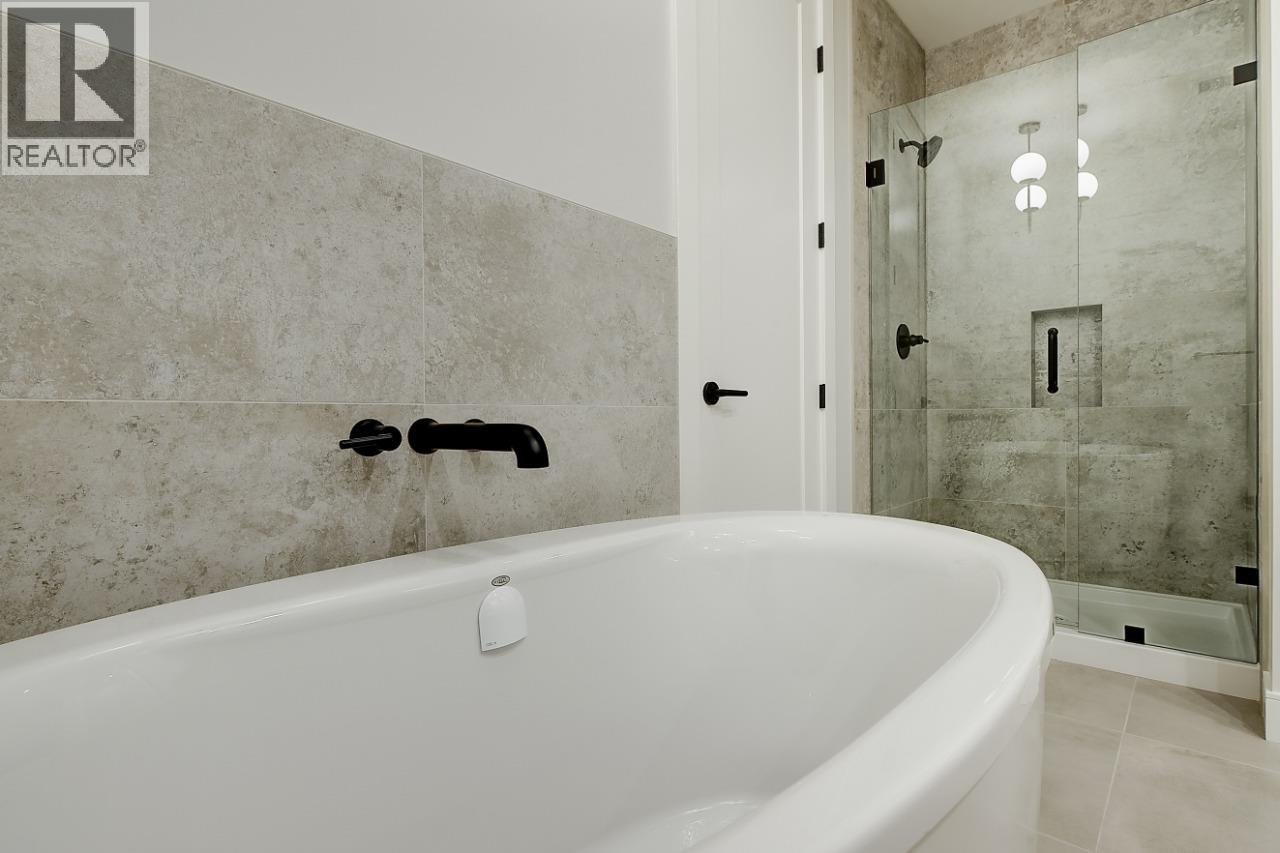 75 Predator Ridge Drive Unit# 205, Vernon, British Columbia  V1H 2H1 - Photo 26 - 10372188