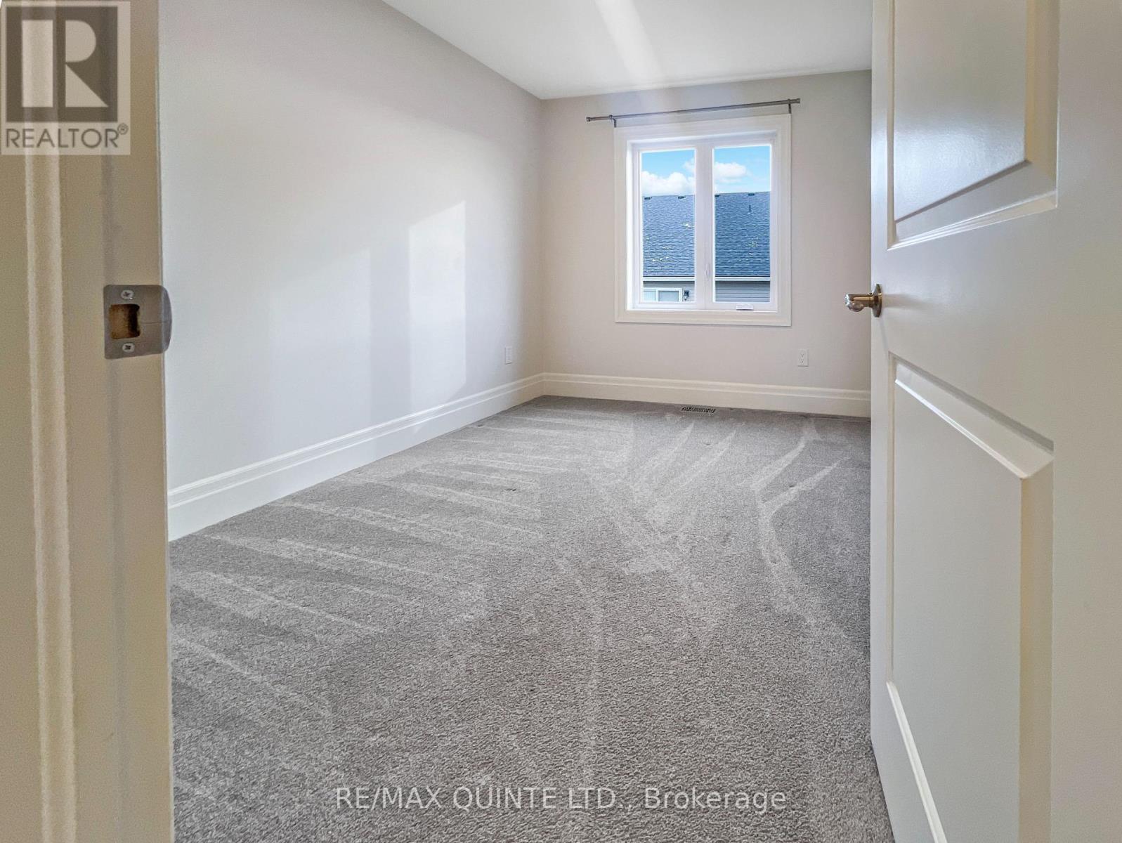 52 Campbell Crescent, Prince Edward County (Picton Ward), Ontario  K0K 2T0 - Photo 13 - X12771234