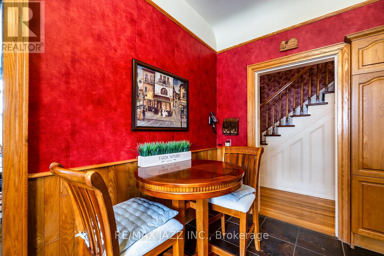 22 Francis Street, Kawartha Lakes (Lindsay), Ontario  K9V 3R6 - Photo 14 - X12771256