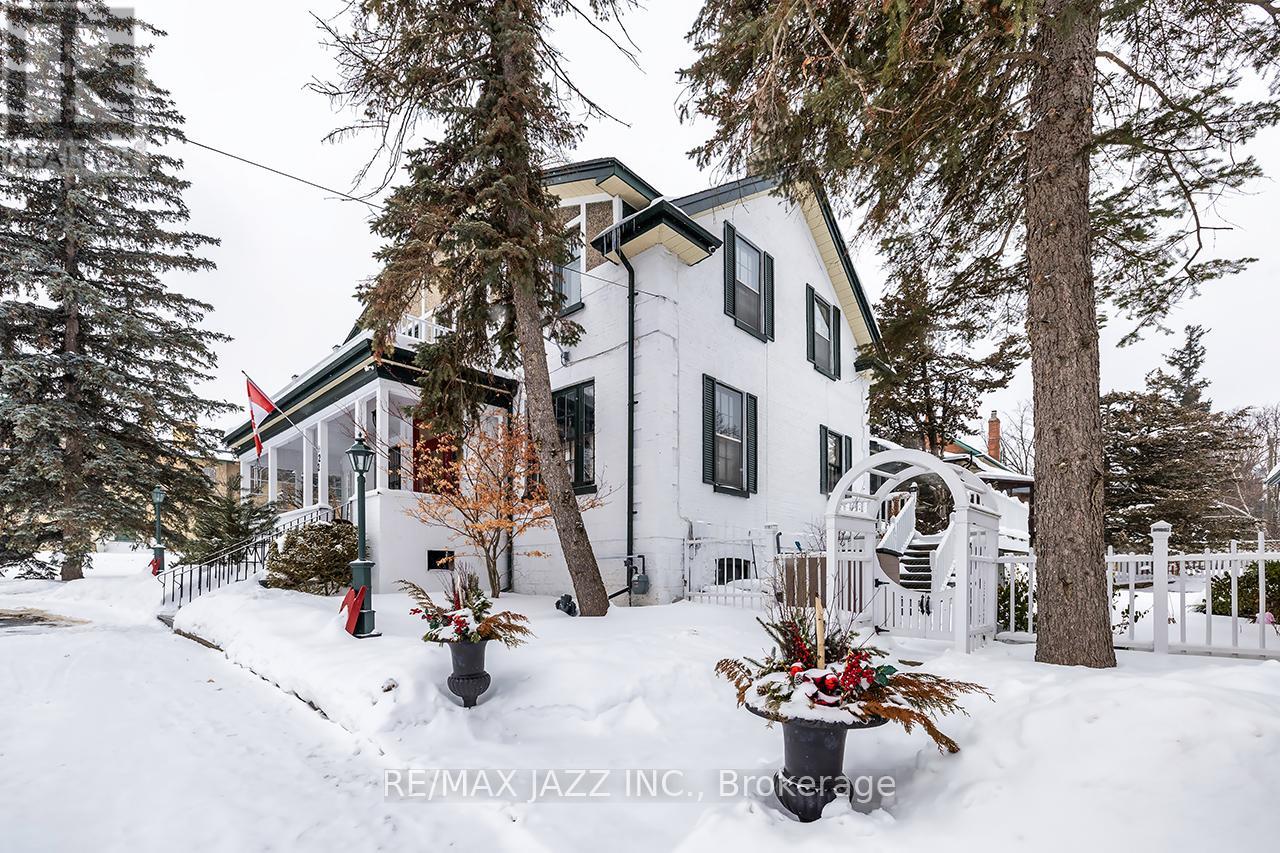 22 Francis Street, Kawartha Lakes (Lindsay), Ontario  K9V 3R6 - Photo 3 - X12771256