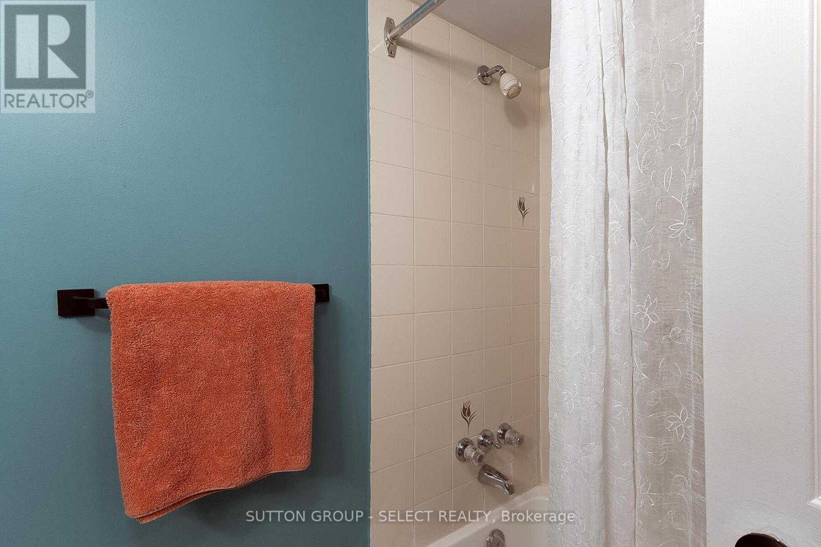 Photo 22 of 29 for 304 - 363 Colborne Street