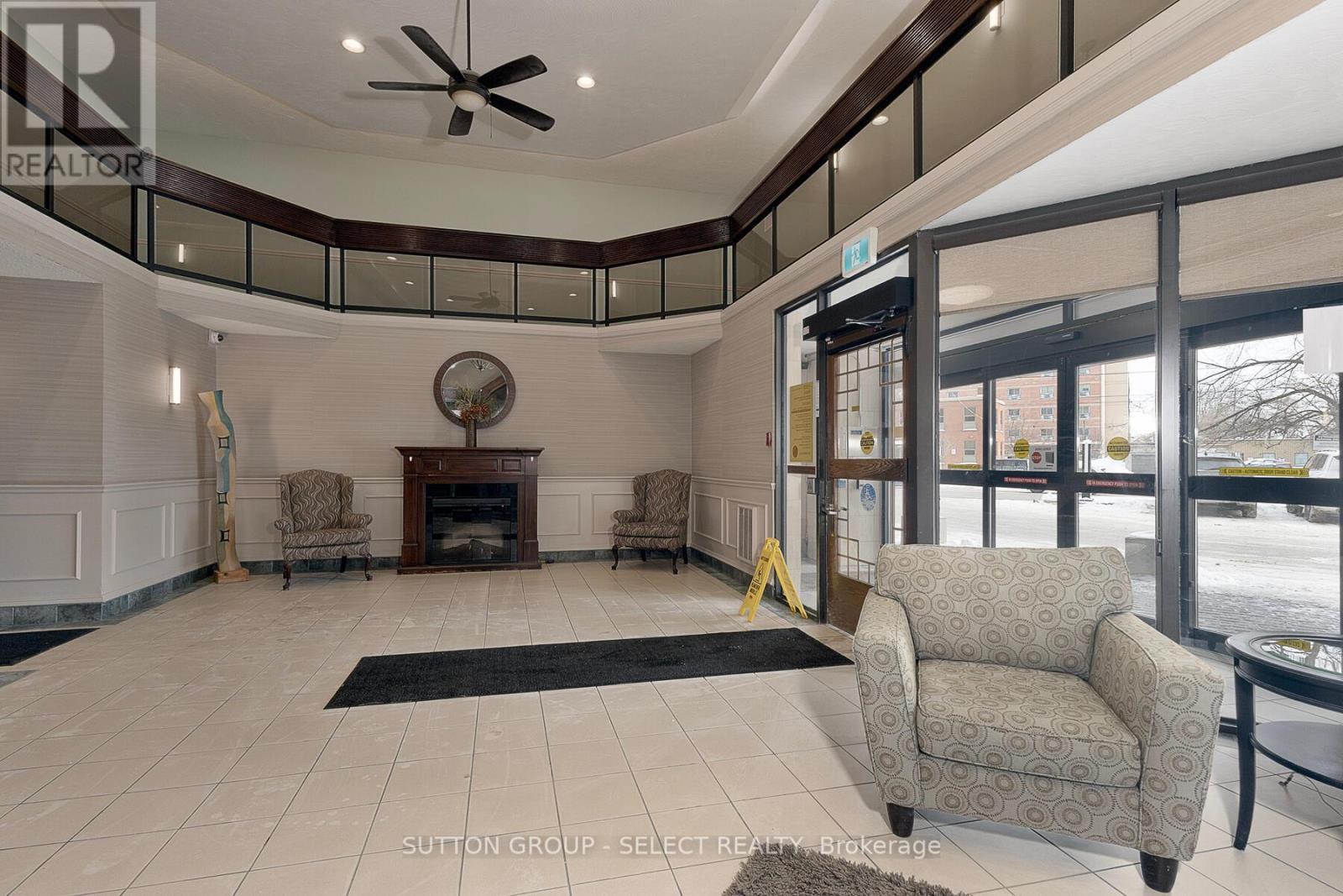 Photo 3 of 29 for 304 - 363 Colborne Street