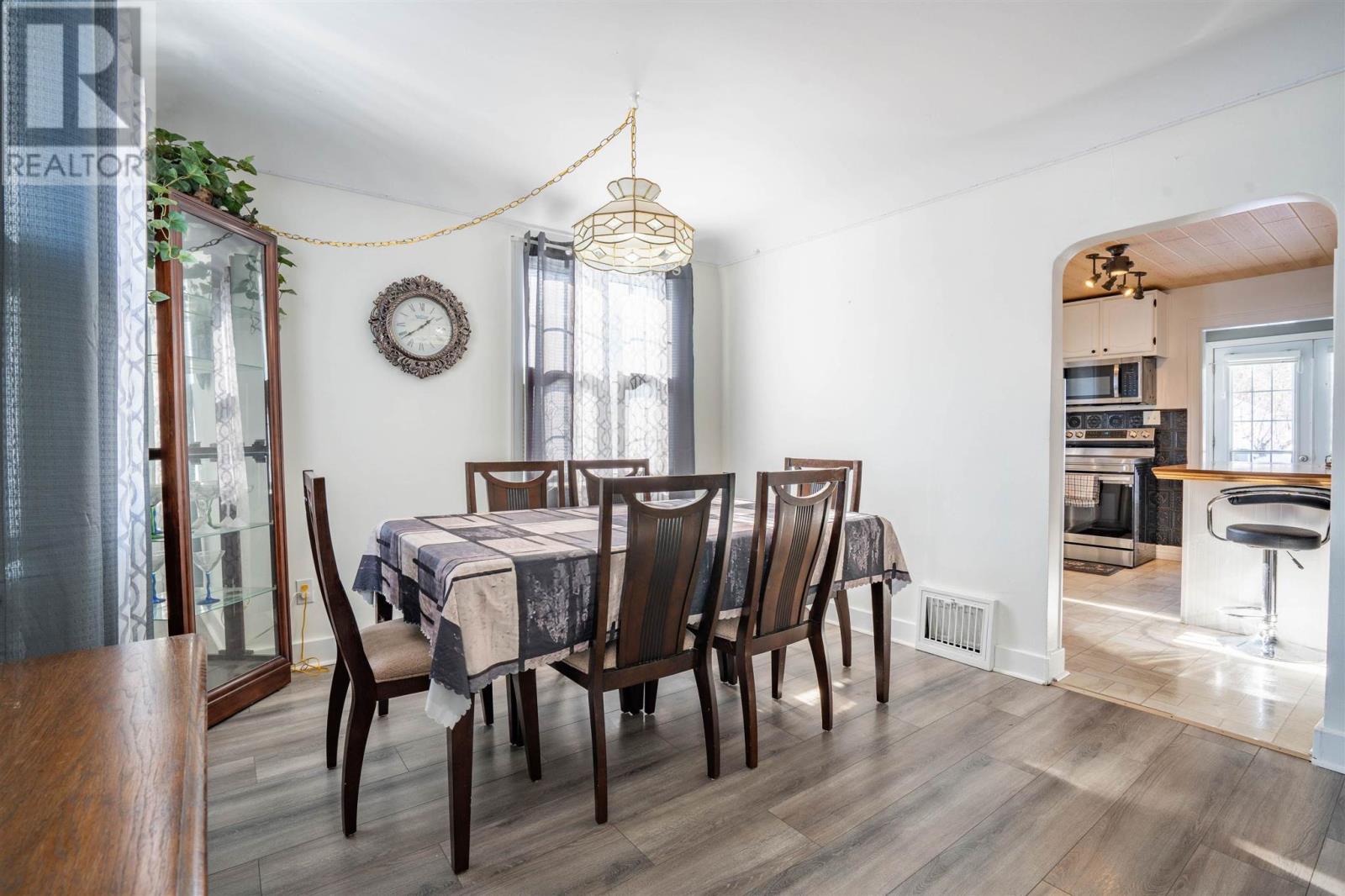 543 Morin St, Sault Ste. Marie, Ontario  P6C 3G1 - Photo 18 - SM260255