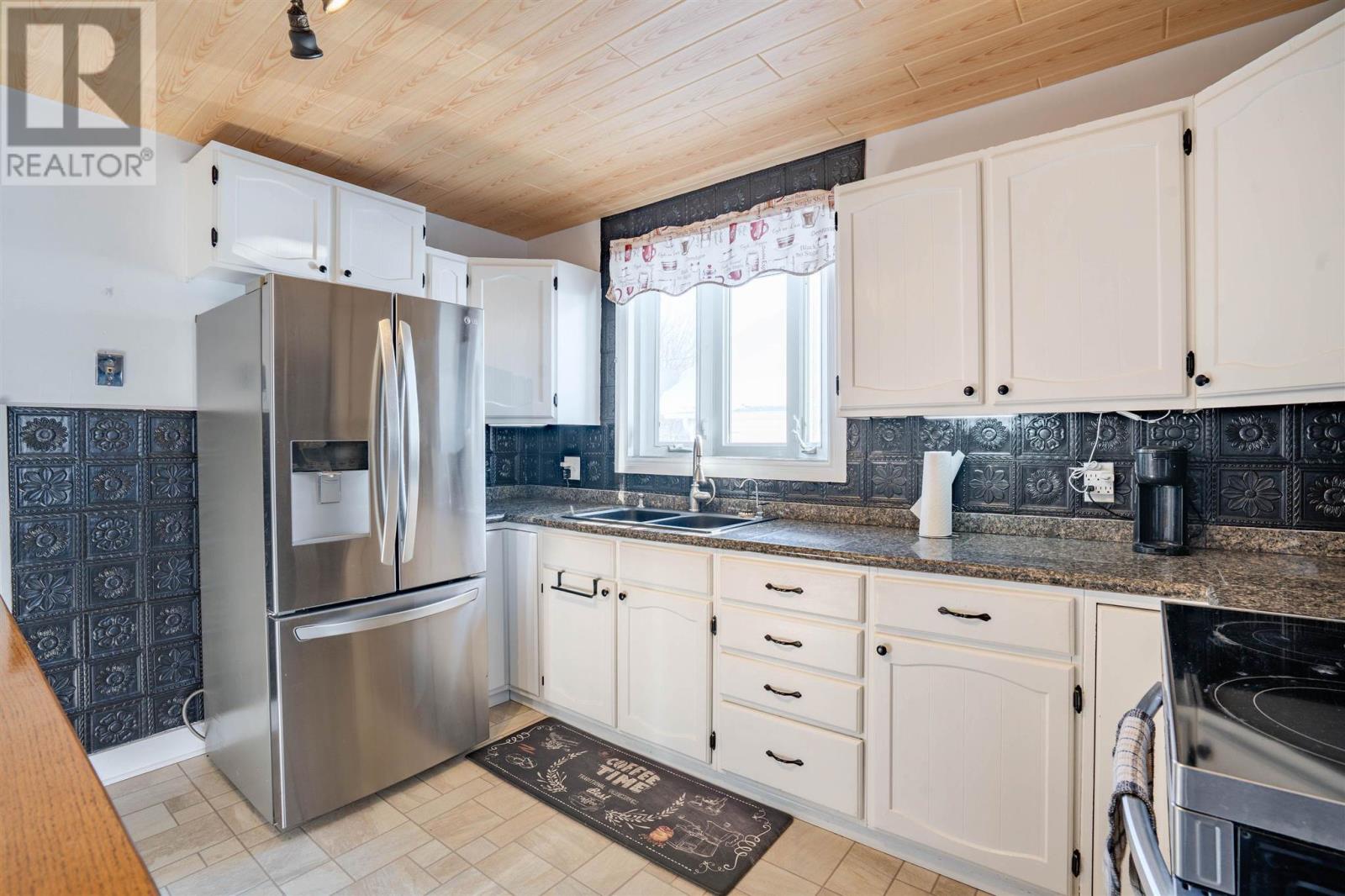 543 Morin St, Sault Ste. Marie, Ontario  P6C 3G1 - Photo 21 - SM260255