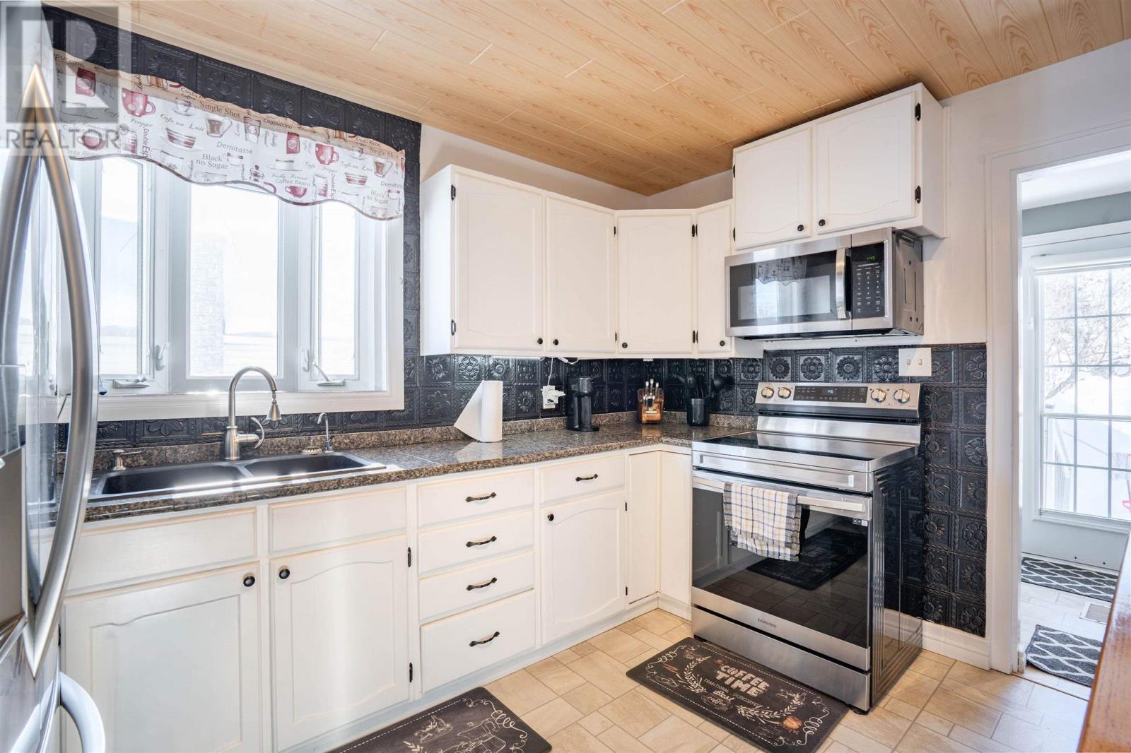 543 Morin St, Sault Ste. Marie, Ontario  P6C 3G1 - Photo 22 - SM260255