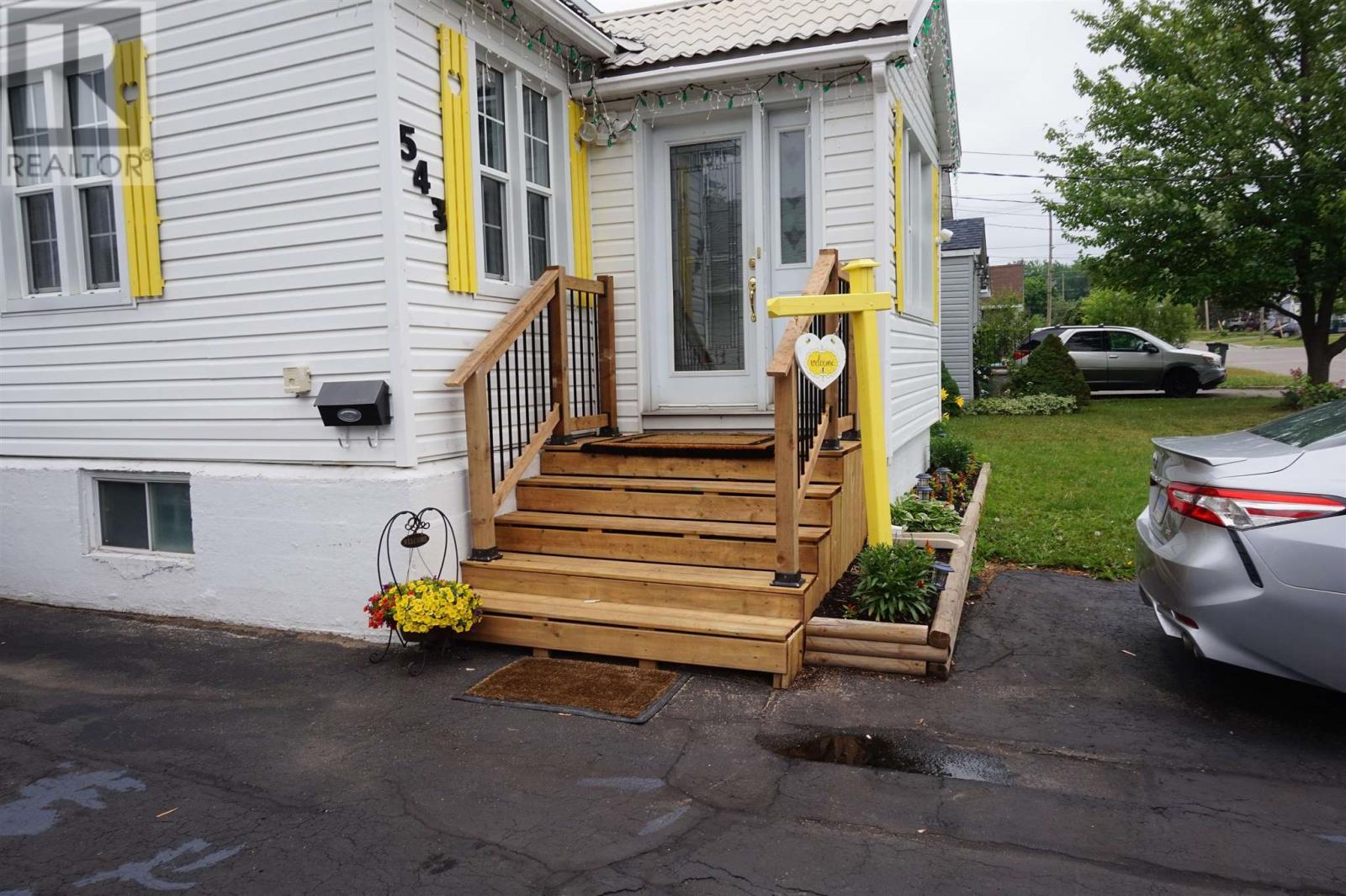 543 Morin St, Sault Ste. Marie, Ontario  P6C 3G1 - Photo 4 - SM260255