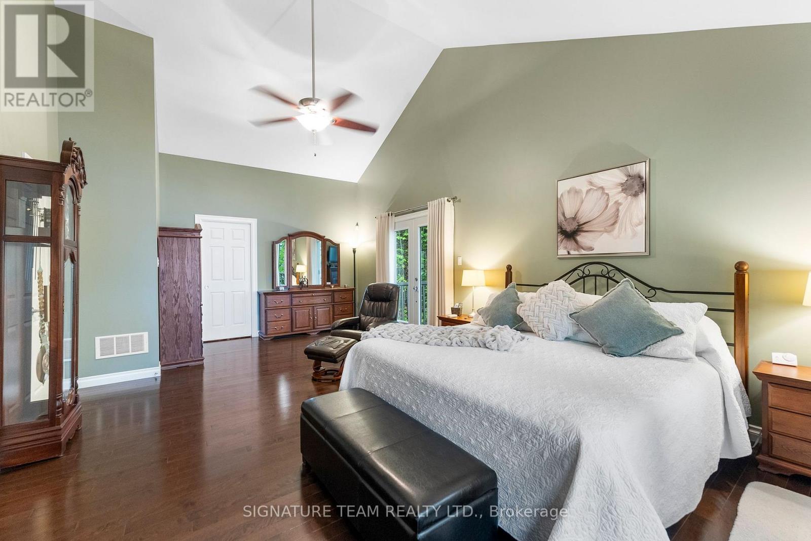 585b Two Mile Trail, Whitewater Region, Ontario  K8A 6W3 - Photo 16 - X12771354