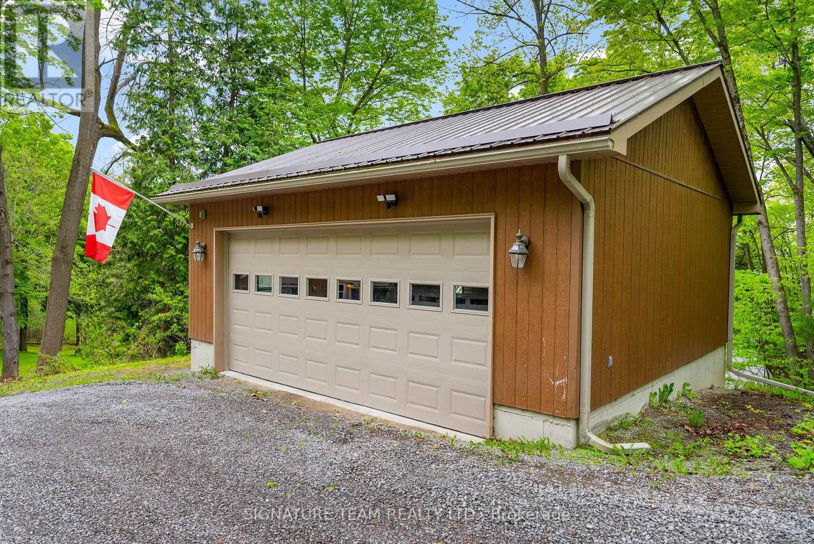 585b Two Mile Trail, Whitewater Region, Ontario  K8A 6W3 - Photo 36 - X12771354