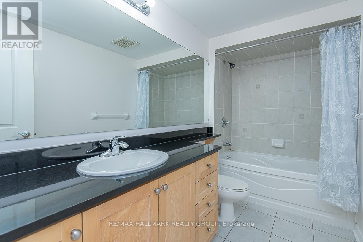 1203 - 570 Laurier Avenue W, Ottawa, Ontario  K1R 1C8 - Photo 12 - X12771248