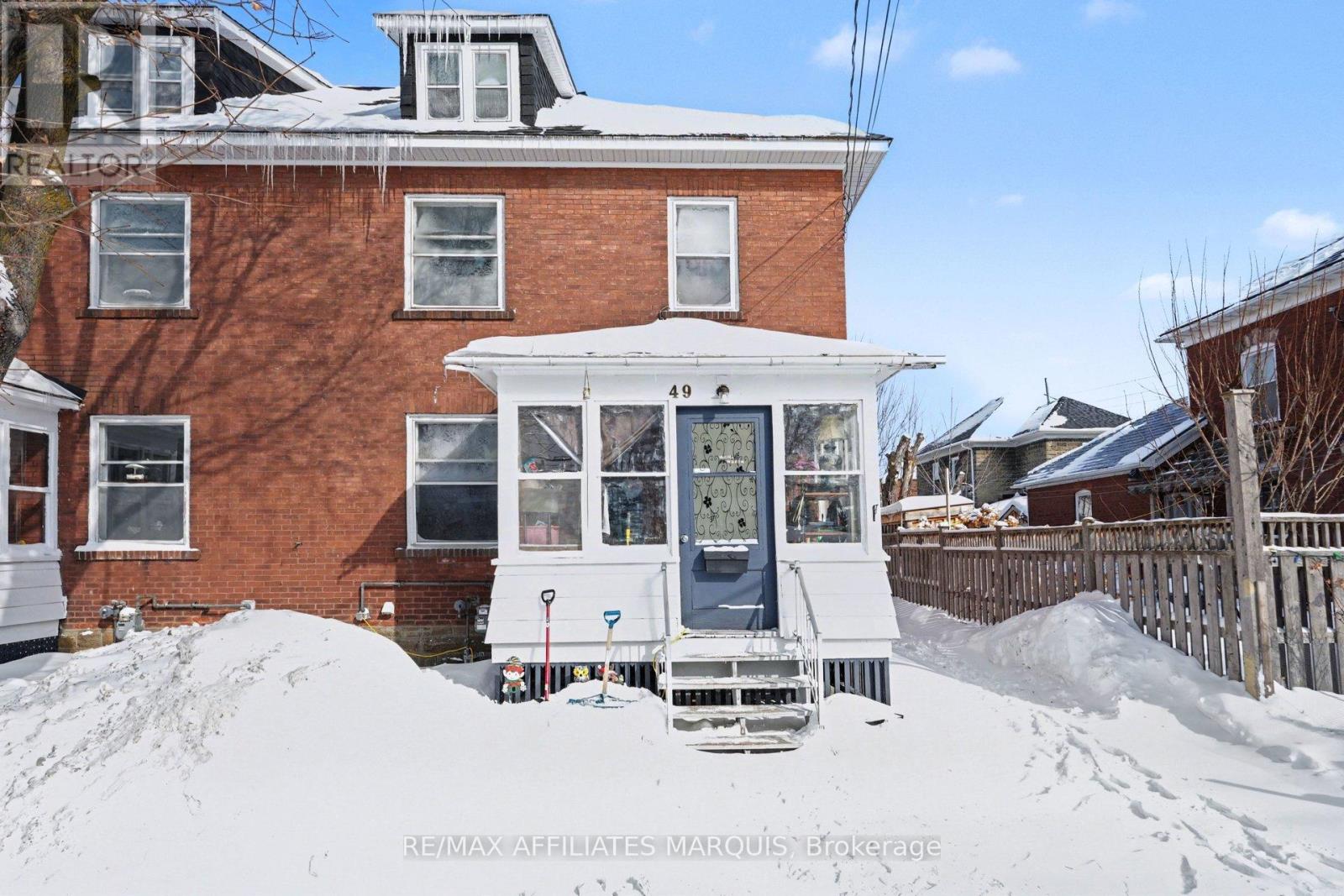 49-51 Mcgill Street N, Smiths Falls, Ontario  K7A 2J7 - Photo 2 - X12771392