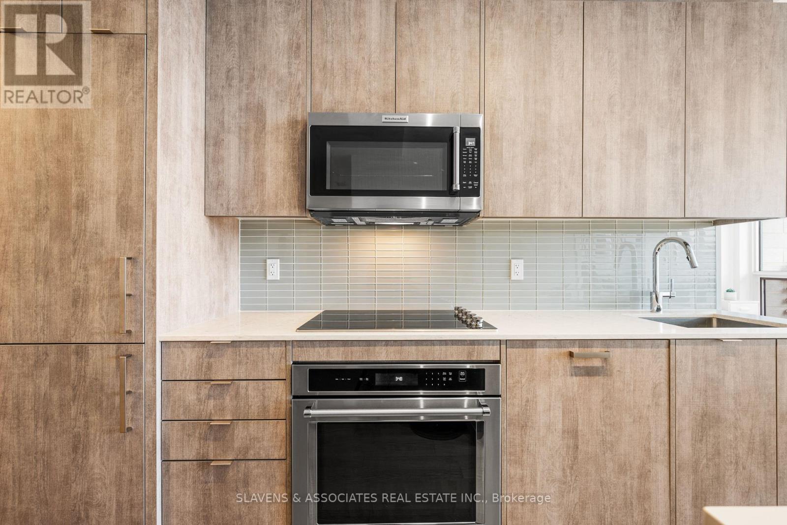 410 - 181 Bedford Road, Toronto, Ontario  M5R 0C2 - Photo 6 - C12770958