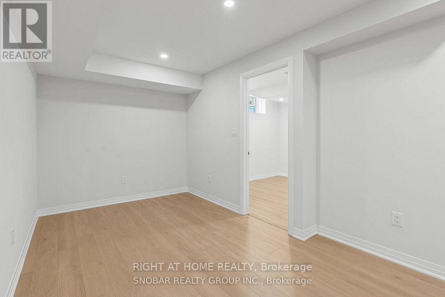 95 Shepherd Drive, Barrie, Ontario  L9J 0K4 - Photo 22 - S12742514