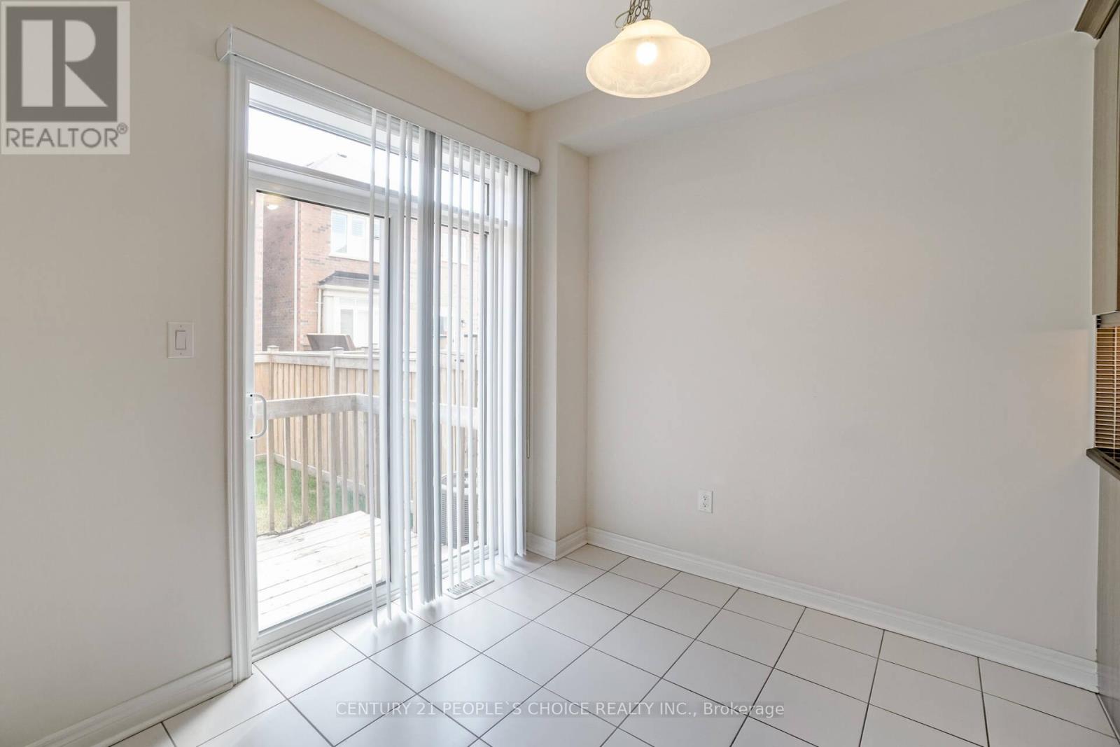 130 Orchardcroft Road, Oakville, Ontario  L6H 7C4 - Photo 10 - W12770050