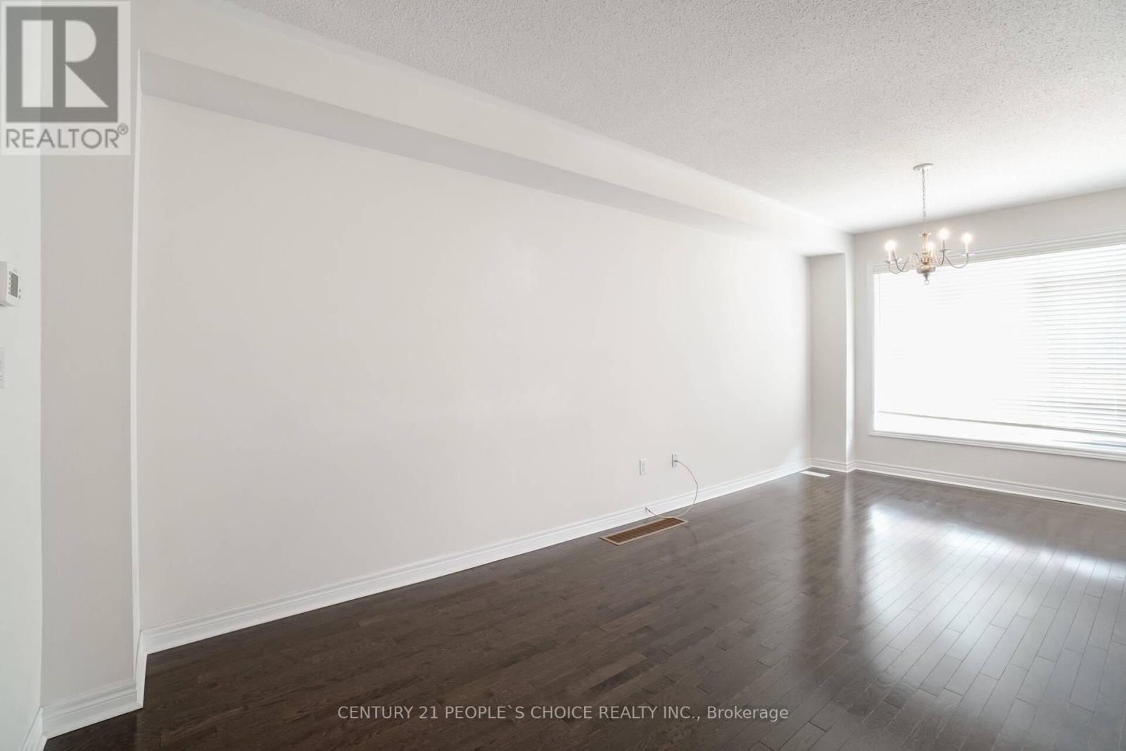 130 Orchardcroft Road, Oakville, Ontario  L6H 7C4 - Photo 7 - W12770050