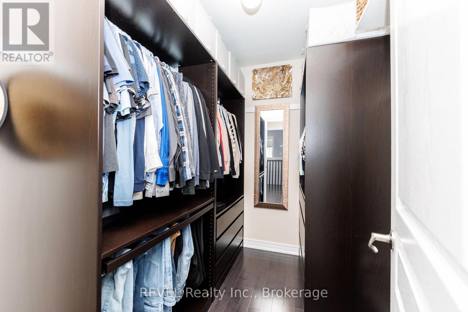 8 Elderberry Road, Thorold (Confederation Heights), Ontario  L2V 0E7 - Photo 33 - X12771370