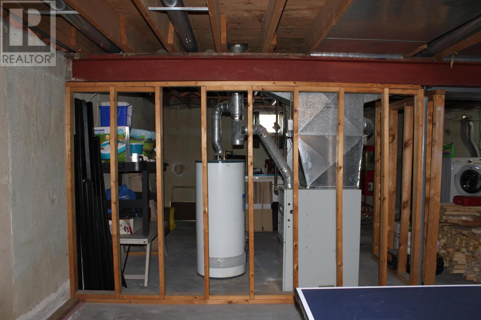 270 Hinton Ave, Thunder Bay, Ontario  P7A 7E4 - Photo 16 - TB2600193