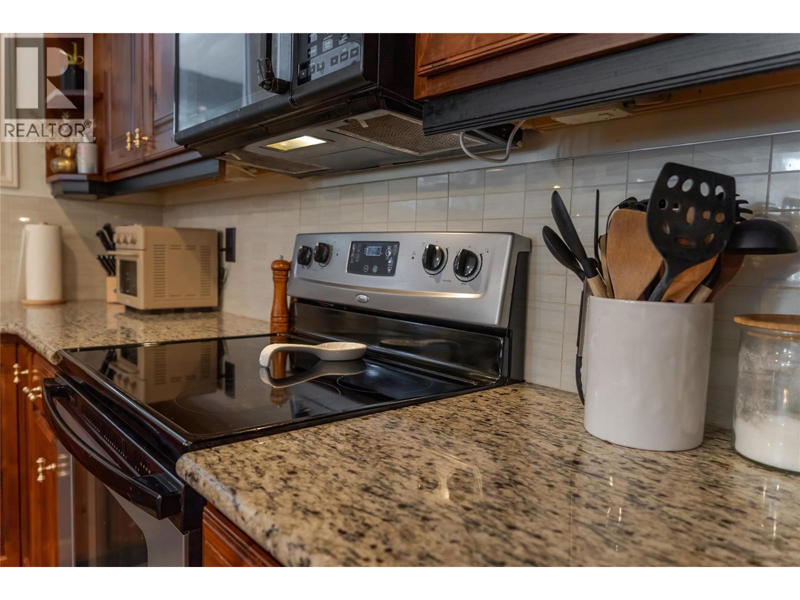 1357 Cypress Drive, Sparwood, British Columbia  V0B 2G2 - Photo 21 - 10374749