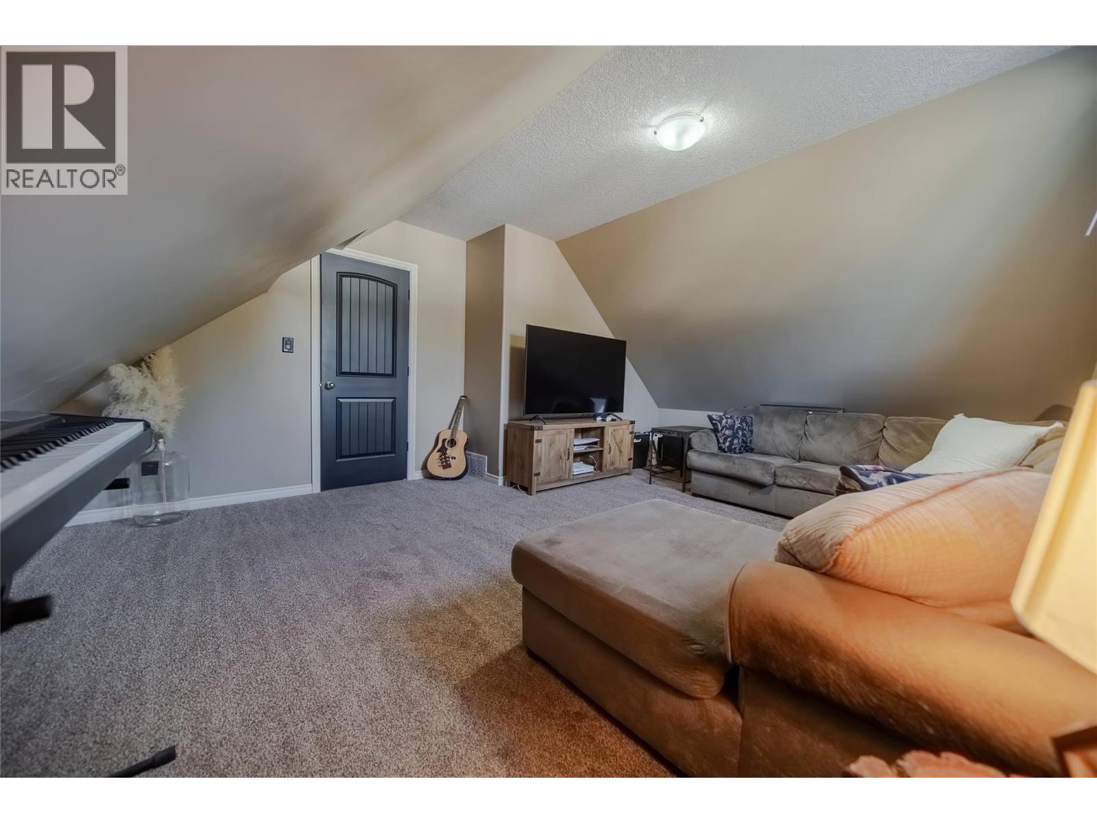 1357 Cypress Drive, Sparwood, British Columbia  V0B 2G2 - Photo 28 - 10374749