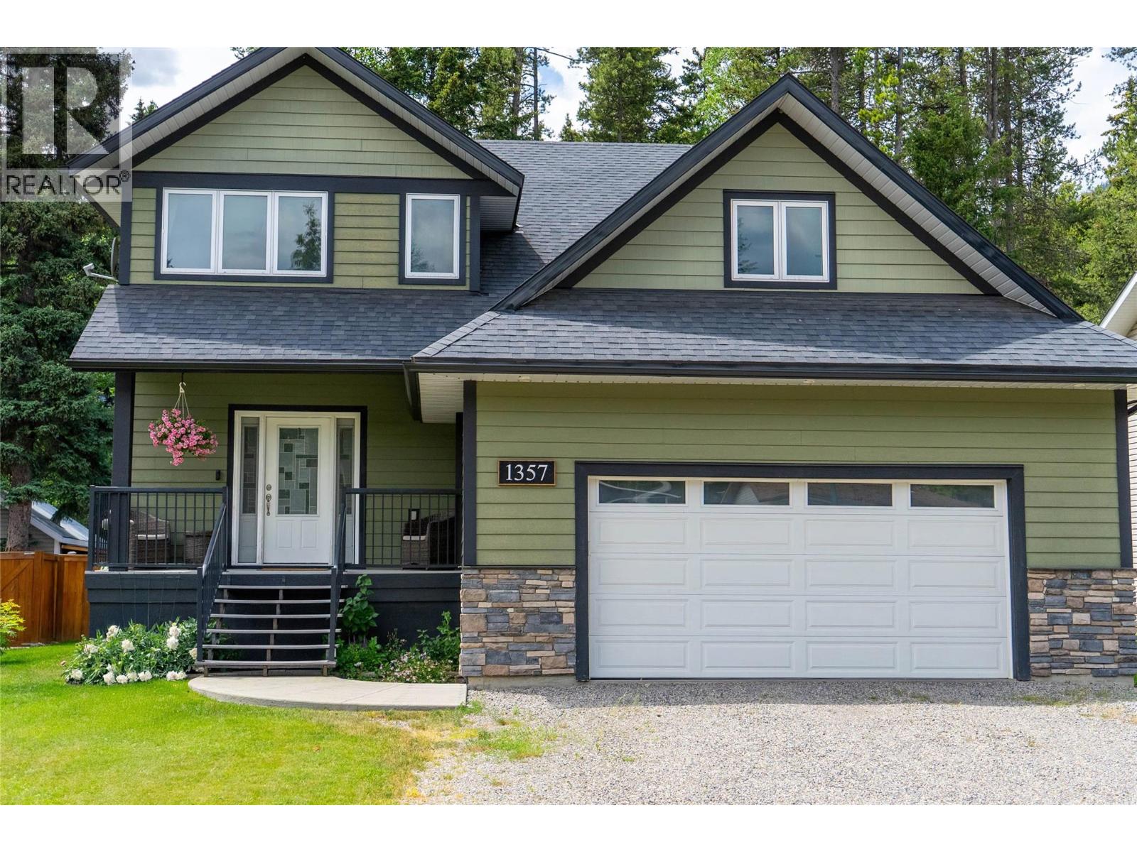 1357 Cypress Drive, Sparwood, British Columbia  V0B 2G2 - Photo 3 - 10374749