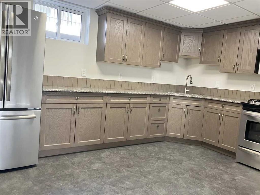 404 8 Street Sw, Medicine Hat, Alberta  T1A 4M2 - Photo 20 - A2263432