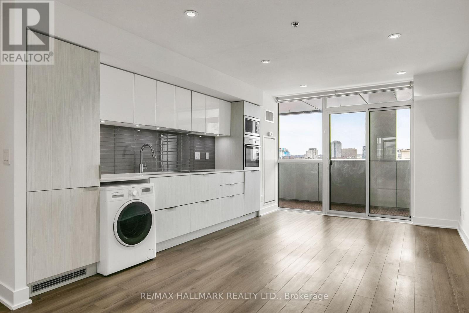 902 - 318 Richmond Street W, Toronto, Ontario  M5V 0B4 - Photo 13 - C12771246