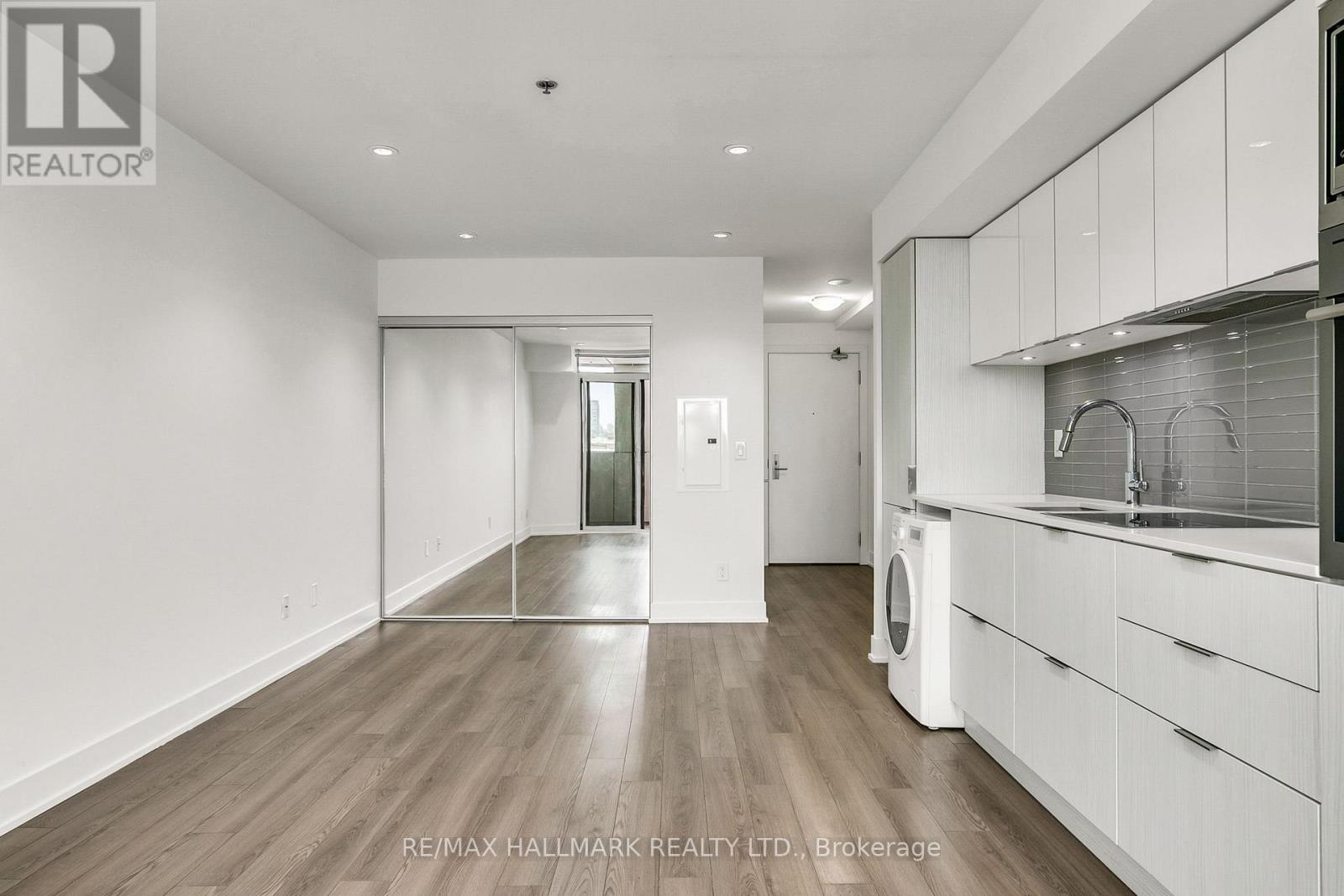 902 - 318 Richmond Street W, Toronto, Ontario  M5V 0B4 - Photo 16 - C12771246