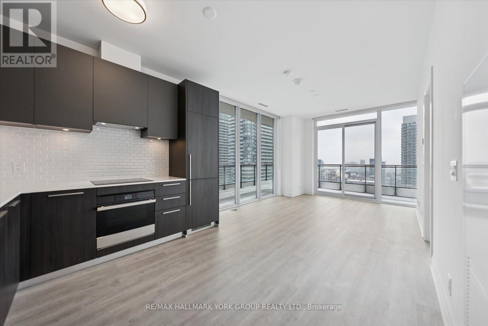 2004 - 65 Broadway Avenue, Toronto, Ontario  M4P 1T9 - Photo 6 - C12771280