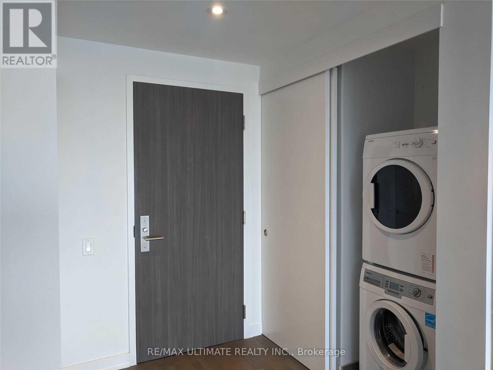 1009 - 185 Roehampton Avenue, Toronto, Ontario  M4P 0C6 - Photo 17 - C12771288