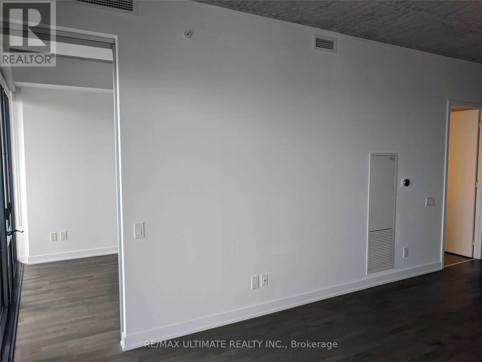 1009 - 185 Roehampton Avenue, Toronto, Ontario  M4P 0C6 - Photo 9 - C12771288