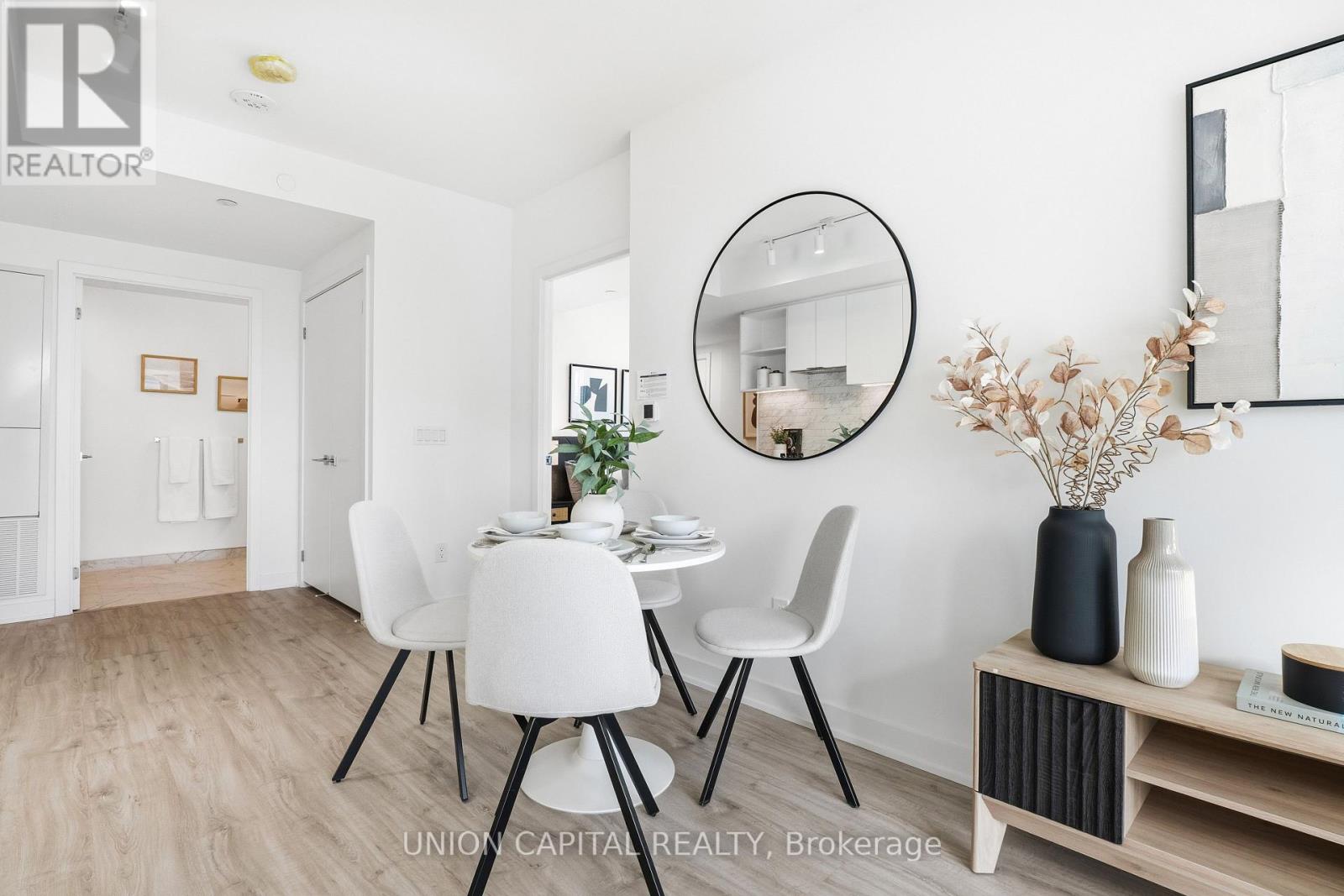 2611 - 252 Church Street, Toronto, Ontario  M5B 0E6 - Photo 11 - C12771390