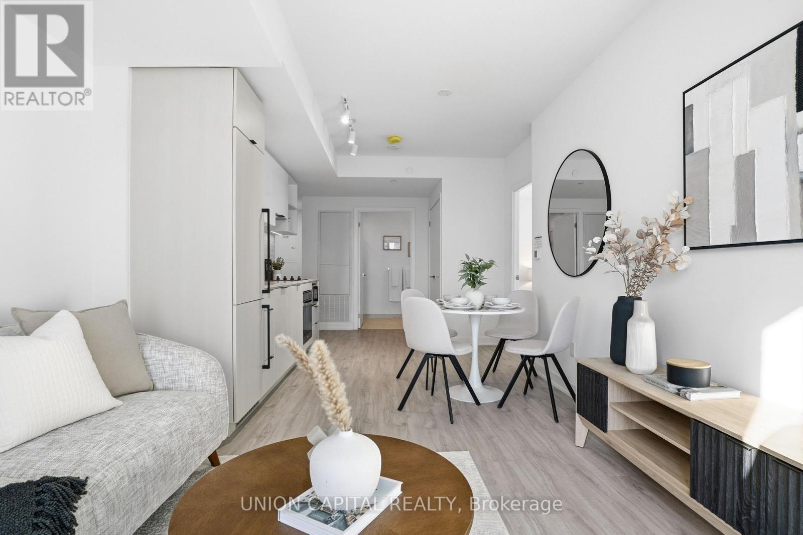 2611 - 252 Church Street, Toronto, Ontario  M5B 0E6 - Photo 8 - C12771390