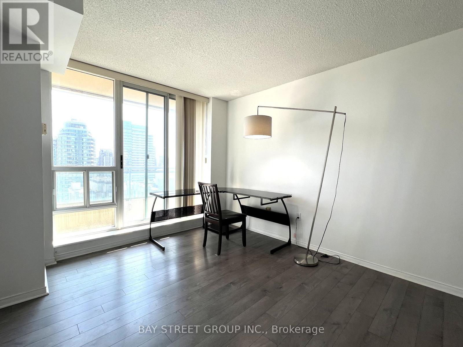 2301 - 3 Pemberton Avenue, Toronto, Ontario  M2M 4M1 - Photo 5 - C12771426