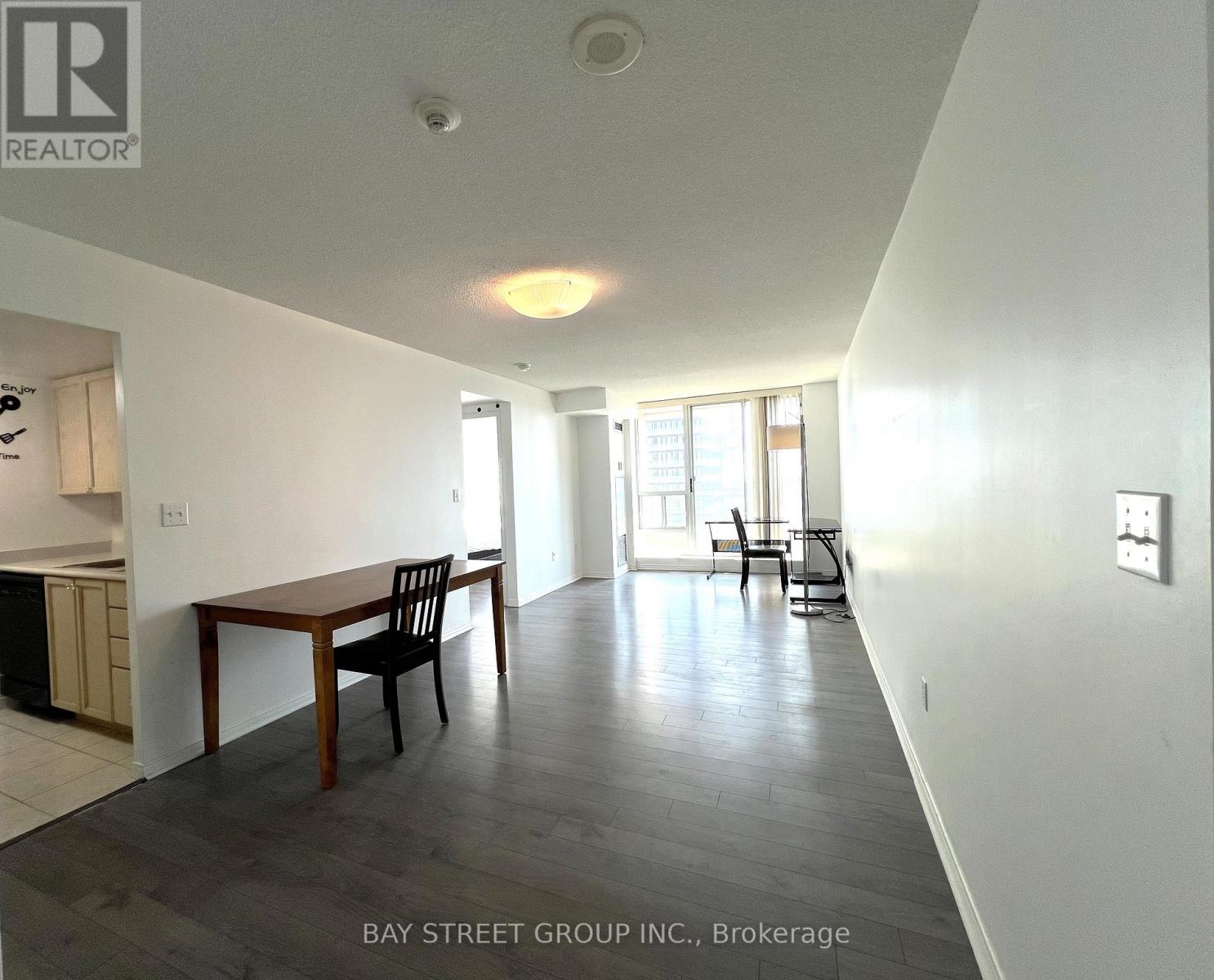 2301 - 3 Pemberton Avenue, Toronto, Ontario  M2M 4M1 - Photo 9 - C12771426