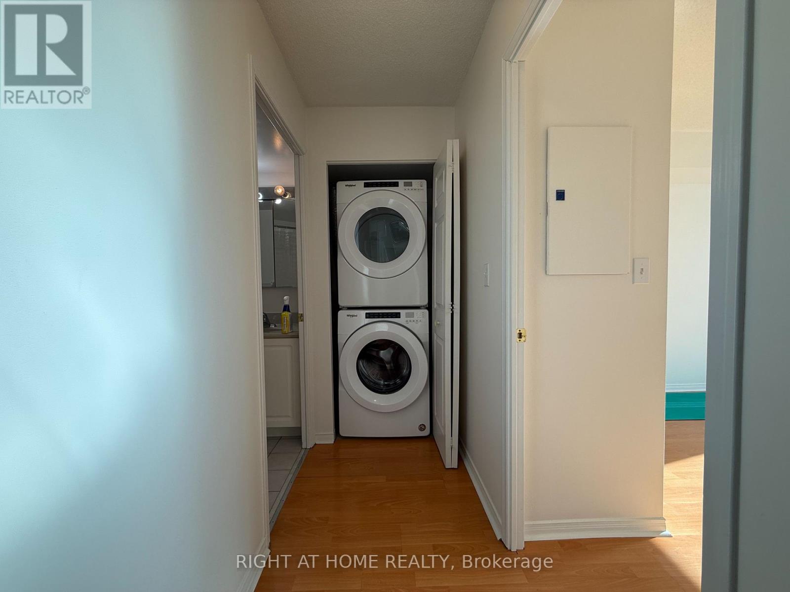 1106 - 8 Pemberton Avenue, Toronto, Ontario  M2M 4K8 - Photo 16 - C12771428