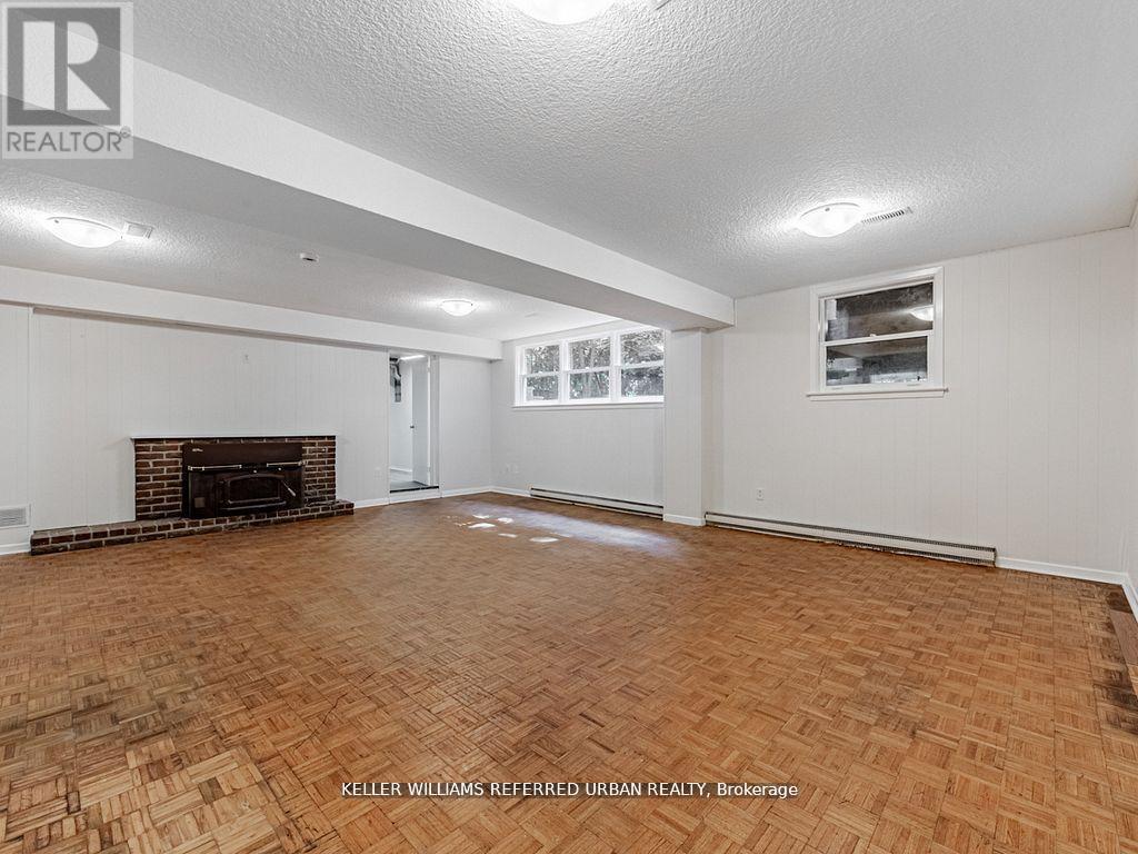 15 York Valley Crescent, Toronto, Ontario  M2P 1A8 - Photo 19 - C12771430