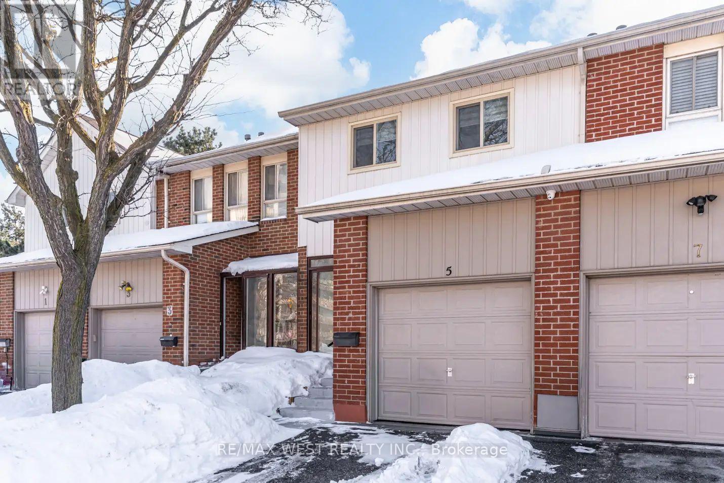 5 - 34 Dundalk Drive, Toronto, Ontario  M1P 4W3 - Photo 2 - E12771212