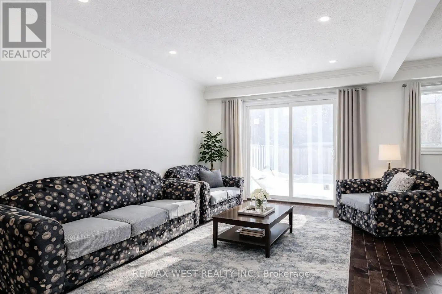 5 - 34 Dundalk Drive, Toronto, Ontario  M1P 4W3 - Photo 6 - E12771212