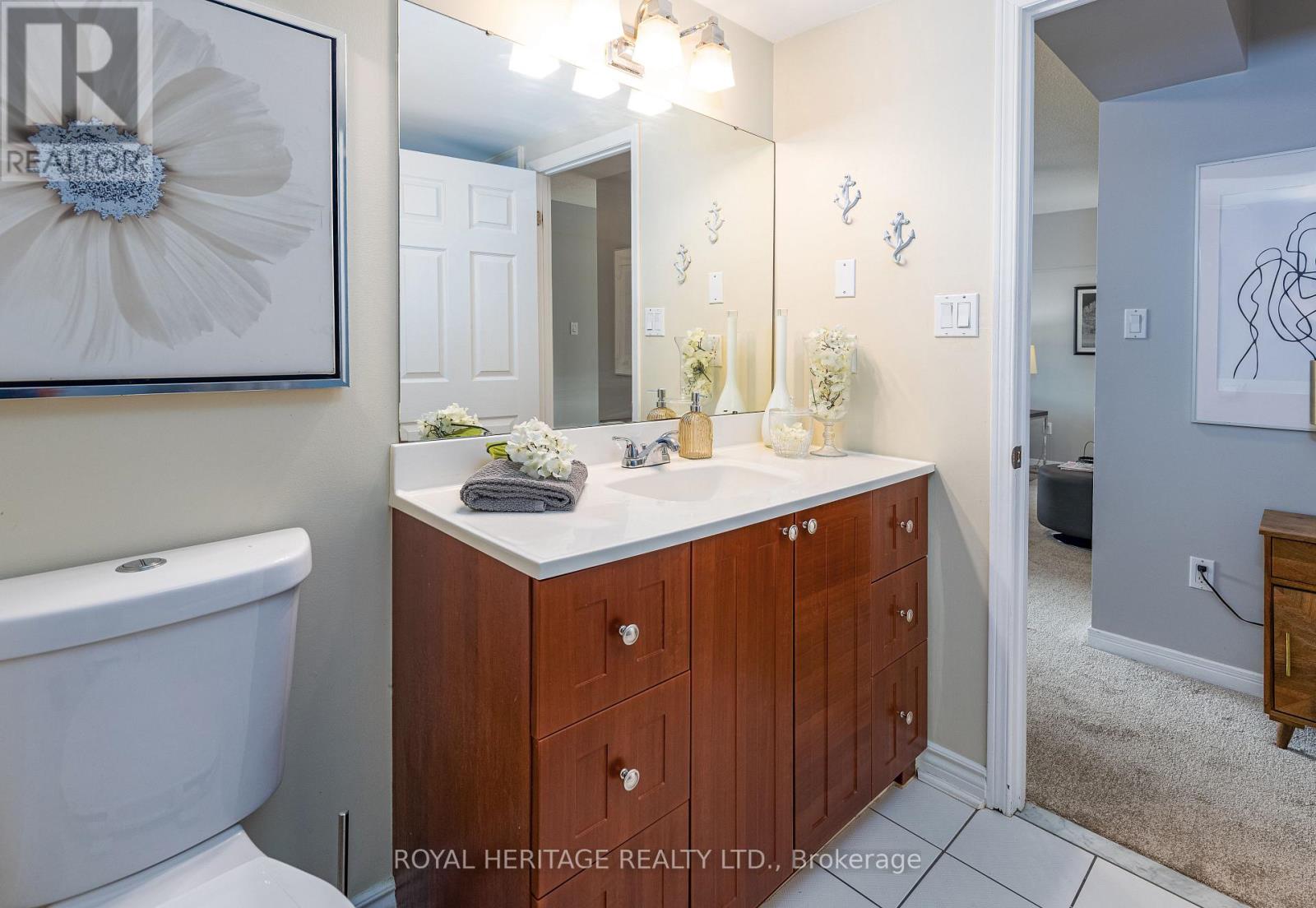 201 - 80 Athol Street, Oshawa, Ontario  L1H 8B7 - Photo 35 - E12771216