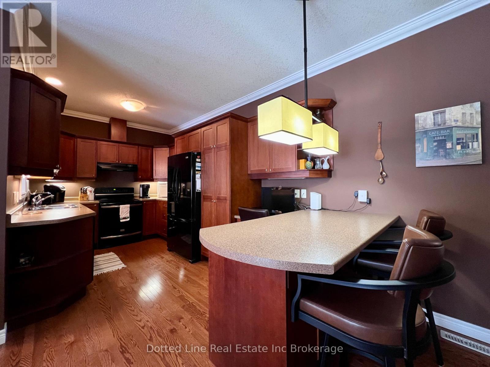 25 - 500 Lakeview Drive, Woodstock, Ontario  N4T 1W4 - Photo 2 - X12771462